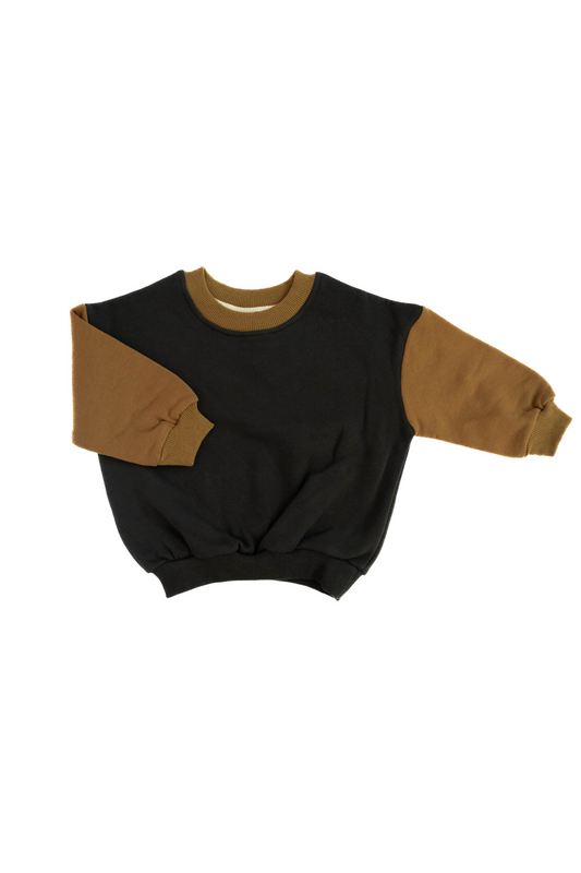 COLOR BLOCK CREWNECK IN CHARCOAL