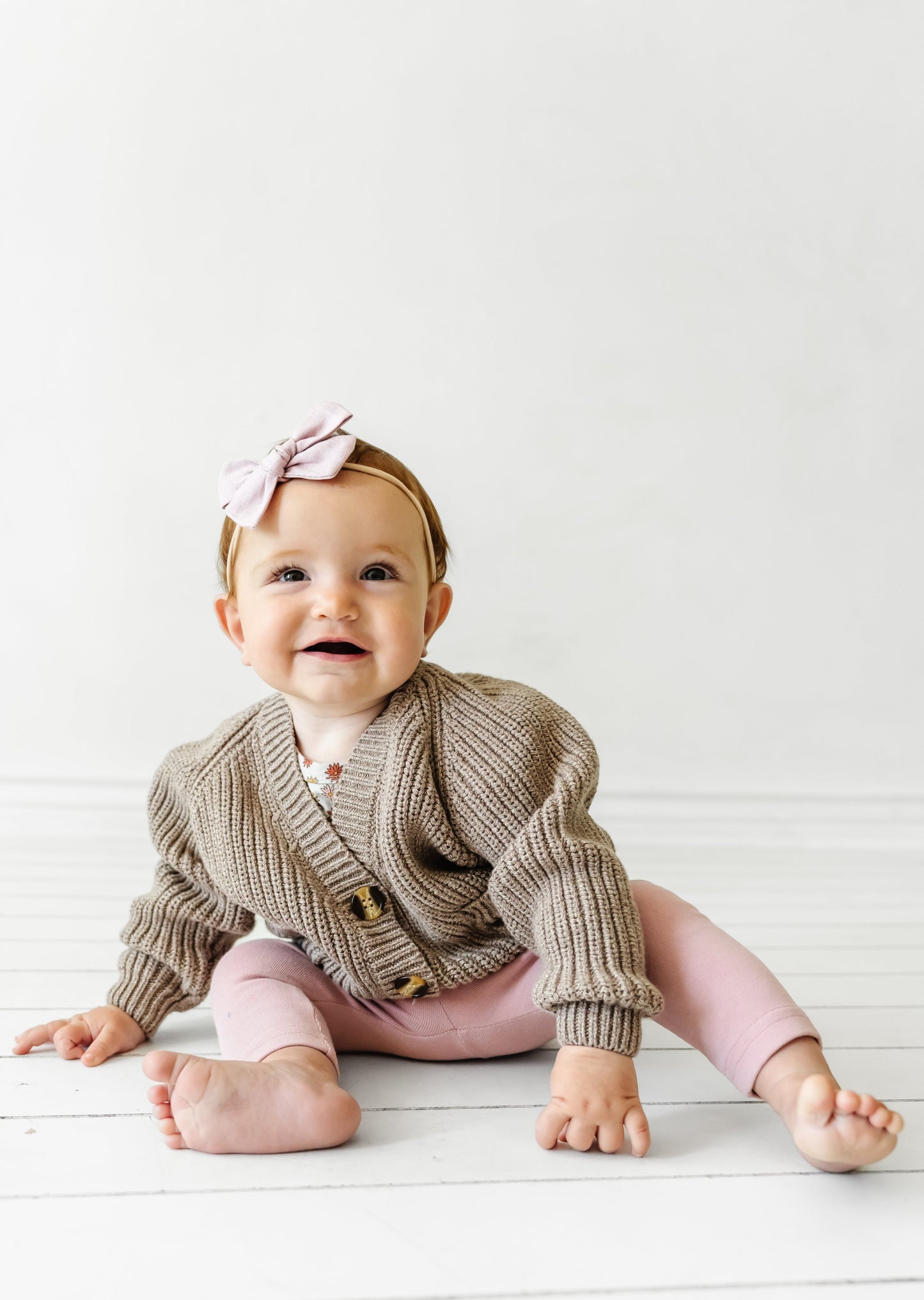 CARDIGAN IN WHEAT